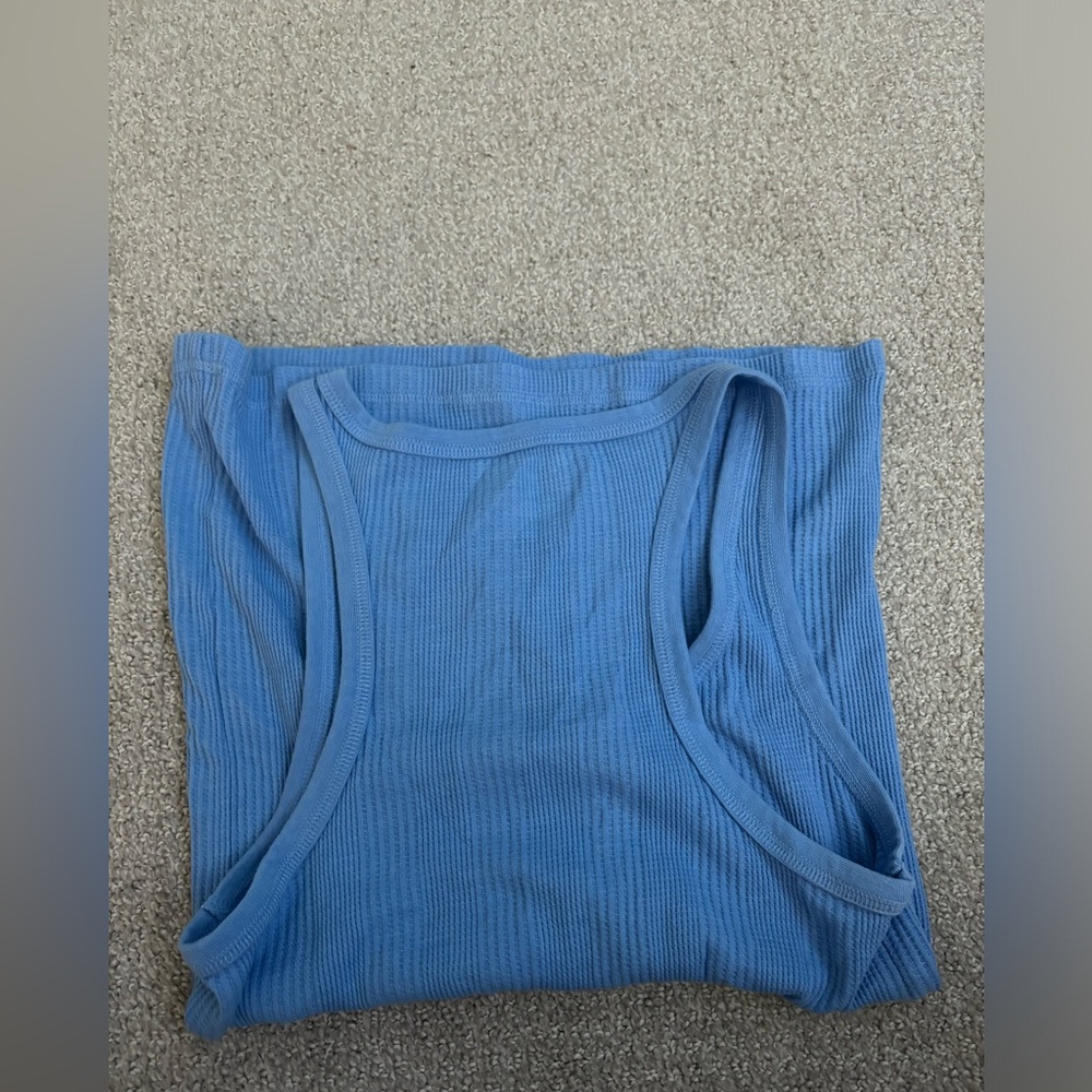Aerie Tank - Picture 2 of 4